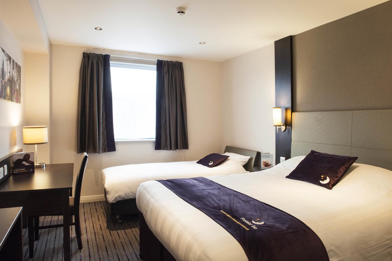 Premier Inn London Eltham Exterior foto